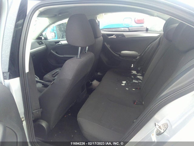 3VW2K7AJ0FM341128 Volkswagen JETTA S