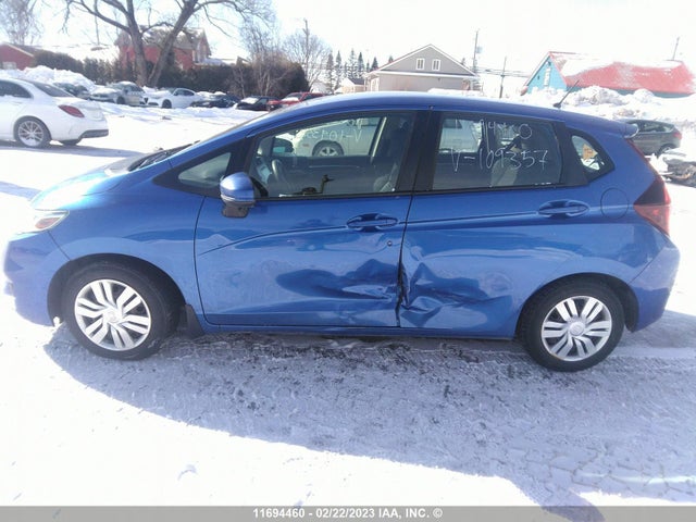 Honda Fit 2015 3HGGK5H57FM109357 Image 6