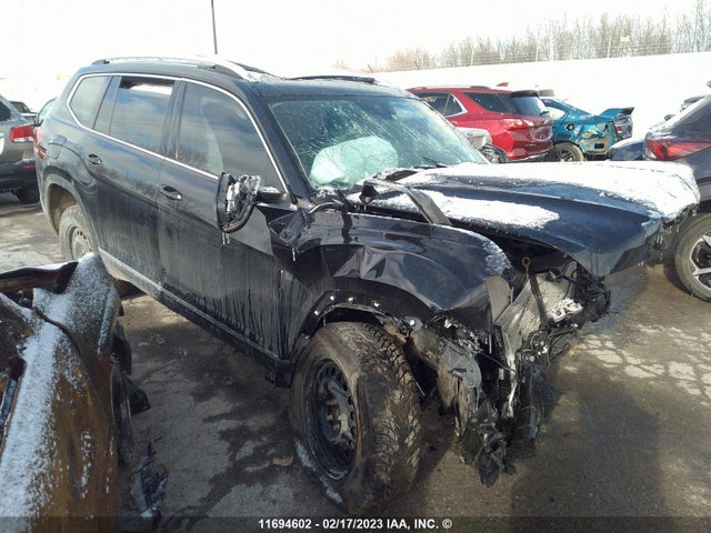 1V2NR2CA8KC596163 auction archive image