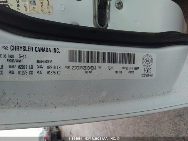 2C3CCARG3EH305963 Chrysler 300