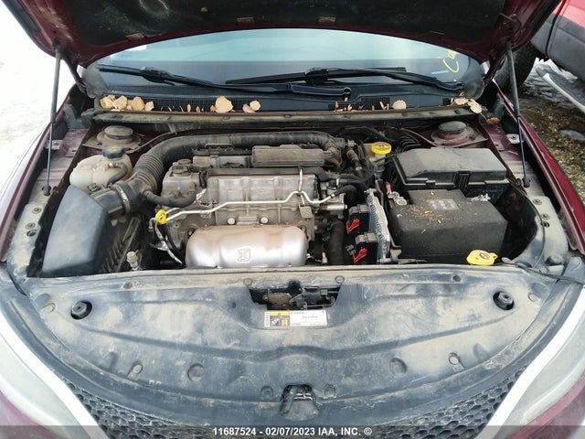 1C3CCCFB7GN182344 Chrysler 200 LX