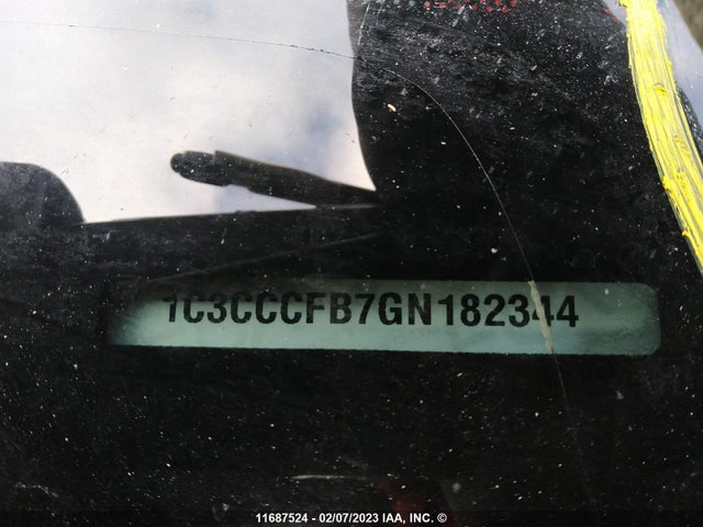 1C3CCCFB7GN182344 Chrysler 200 LX