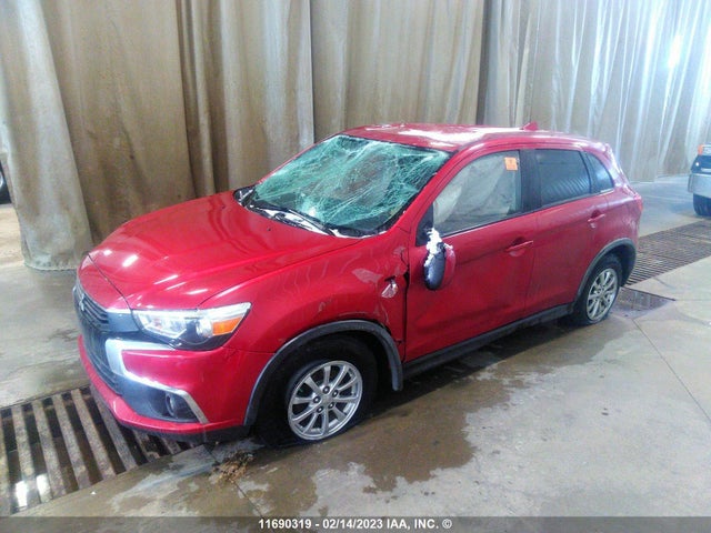 JA4AJ3AU1HZ608504 Mitsubishi RVR SE