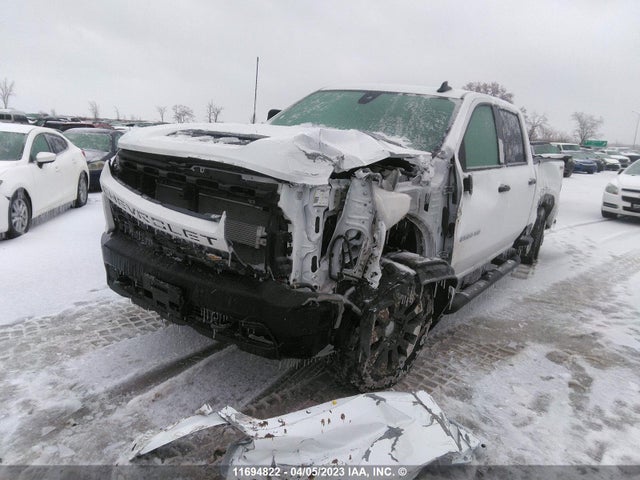 Chevrolet Silverado K2500 Custom 2022 2GC1YMEYXN1201144 Image 2