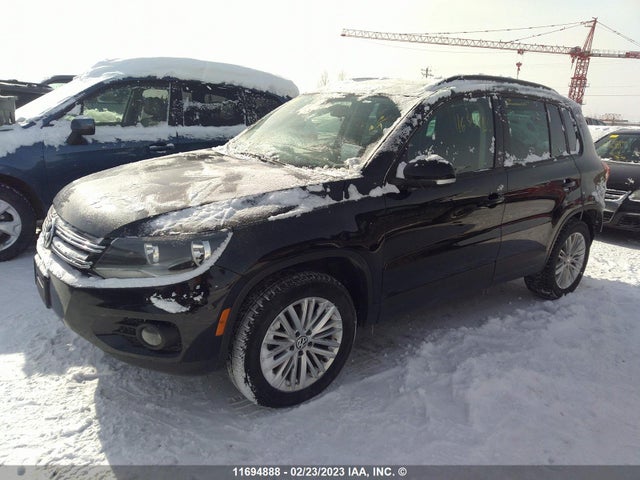 WVGJV7AX9FW114851 Volkswagen Tiguan S/se/sel/r-line