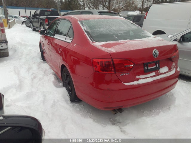 3VW1K7AJ0EM423547 Volkswagen JETTA S
