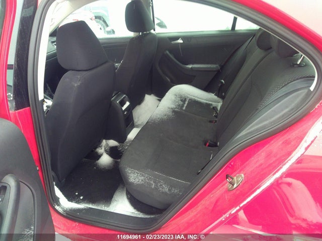 3VW1K7AJ0EM423547 Volkswagen JETTA S