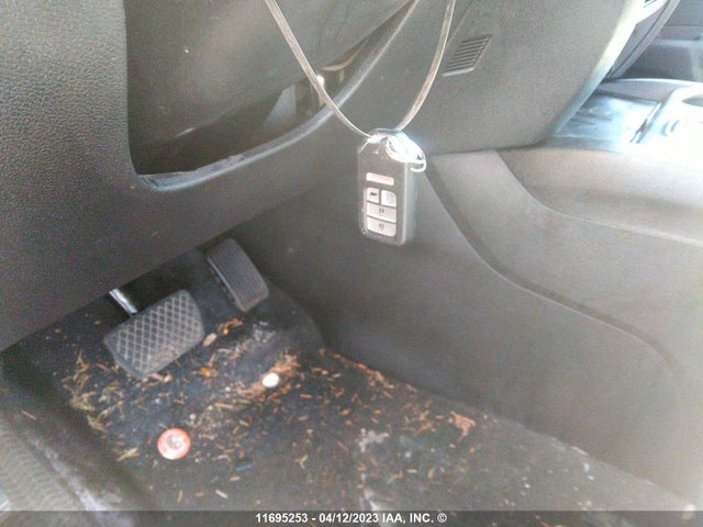 Honda PASSPORT 2019 5FNYF8H22KB503460 Image 3