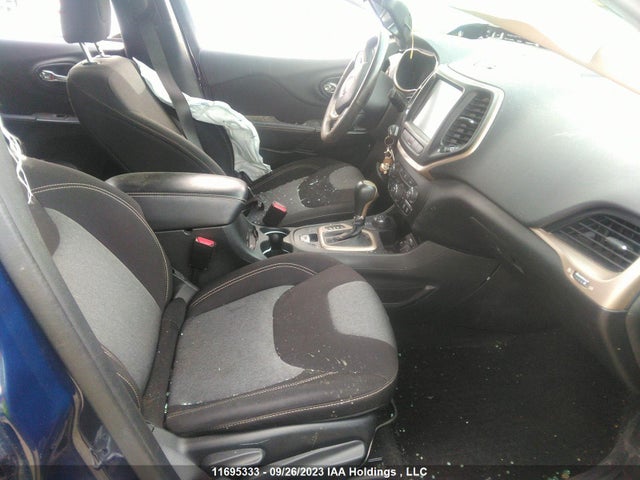 1C4PJMCS5EW139772 Jeep Cherokee Latitude