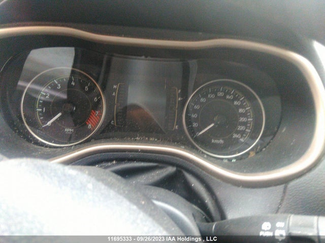 1C4PJMCS5EW139772 Jeep Cherokee Latitude