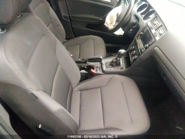 Volkswagen GOLF S/SE 2019 3VWG57AU7KM034184 Image 5