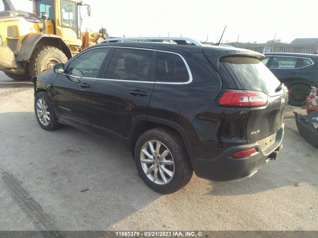 1C4PJMDS1GW223833 Jeep Cherokee Limited