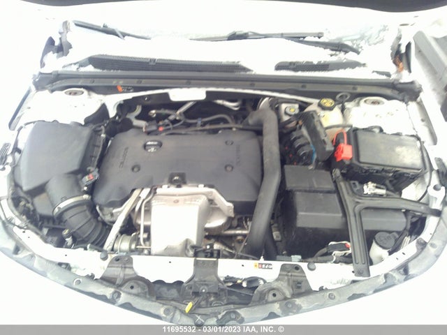 1G1ZE5SX9KF140895 Chevrolet Malibu
