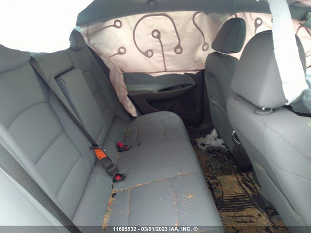 1G1ZE5SX9KF140895 Chevrolet Malibu