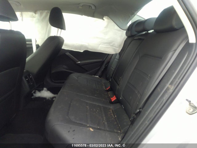 1VWBA7A35MC010337 Volkswagen Passat Highline