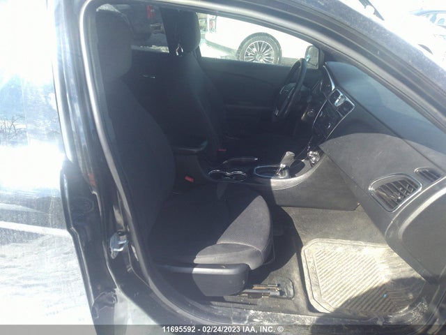 1C3CCBBB6DN500322 Chrysler 200 Touring