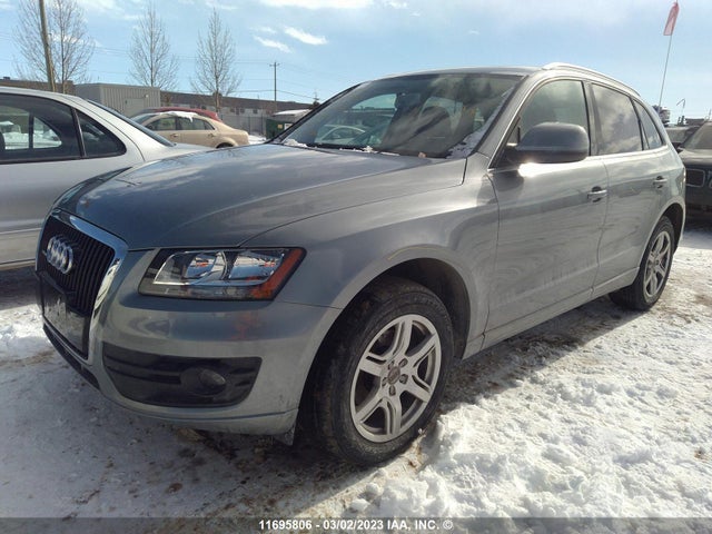 WA1CKCFPXAA029556 Audi Q5 PREMIUM