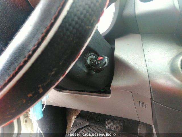 Toyota RAV4 2011 2T3BF4DV7BW122146 Image 3