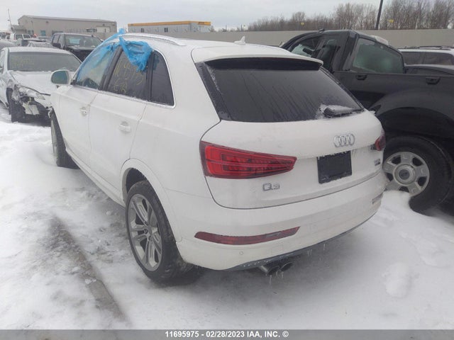 WA1JCCFS4JR015078 Audi Q3 Premium Plus