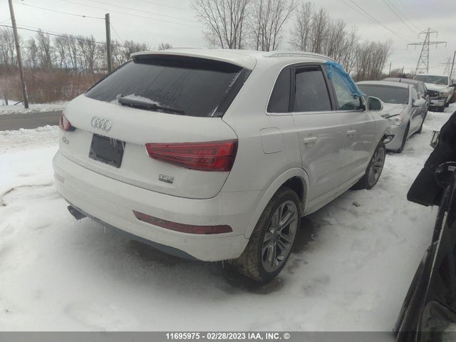 WA1JCCFS4JR015078 Audi Q3 Premium Plus