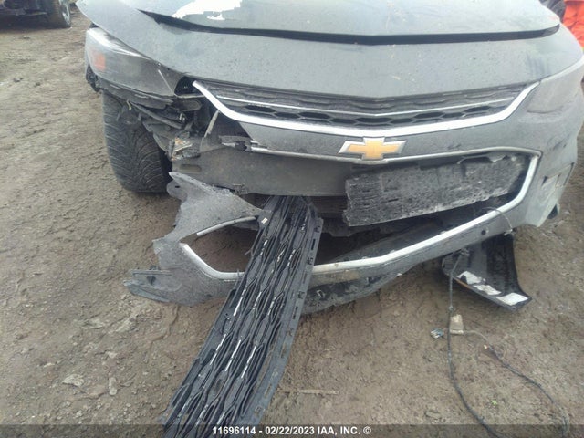 1G1ZD5ST1JF170519 Chevrolet Malibu