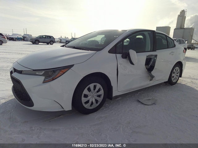 Toyota COROLLA LE 2022 5YFBPMBE1NP385232 Image 2