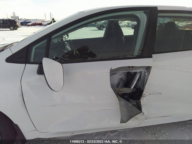 Toyota COROLLA LE 2022 5YFBPMBE1NP385232 Image 9