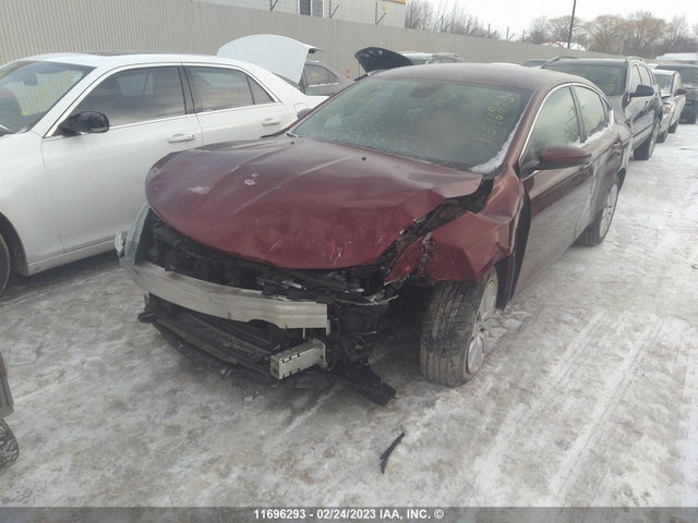 1C3CCCFB6GN119249 Chrysler 200 LX