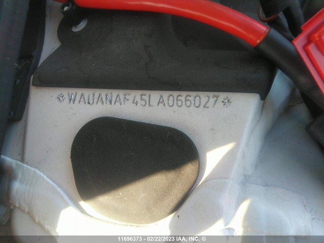 WAUANAF45LA066027 Audi A4 Komfort