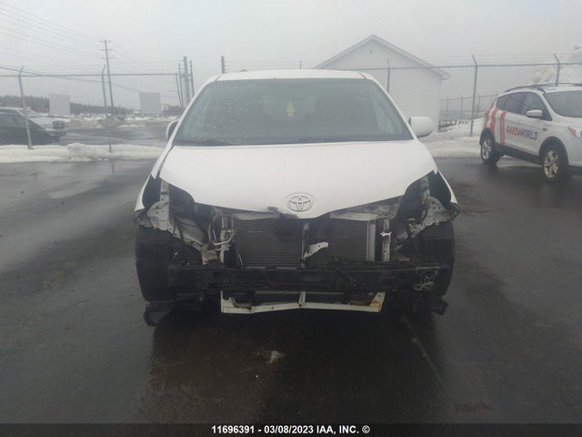 Toyota SIENNA LE 2016 5TDKK3DC0GS705316 Image 7