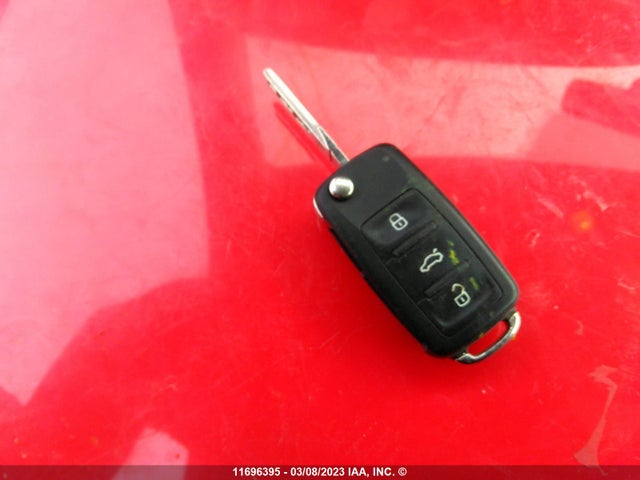 WVGJV3AX2EW596652 Volkswagen TIGUAN