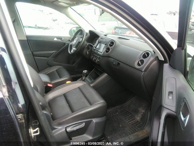 WVGJV3AX2EW596652 Volkswagen TIGUAN