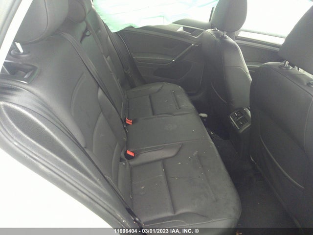 3VW217AU2FM028448 Volkswagen Golf