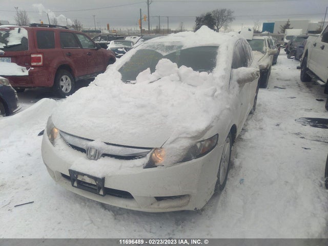Honda Civic 2010 2HGFA1E65AH047050 Image 2