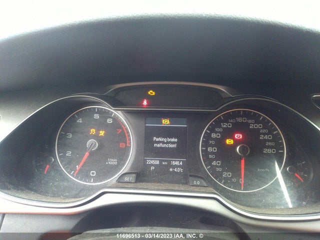 WAUKFCFL8EN003603 Audi A4 Prestige