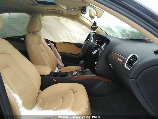 WAUKFCFL4EN003792 Audi A4 Prestige