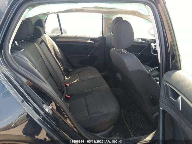 Volkswagen GOLF S/SE 2019 3VWW57AU1KM026951 Image 9
