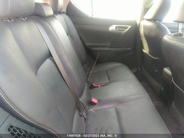 JTHKD5BH4D2127145 Lexus CT 200