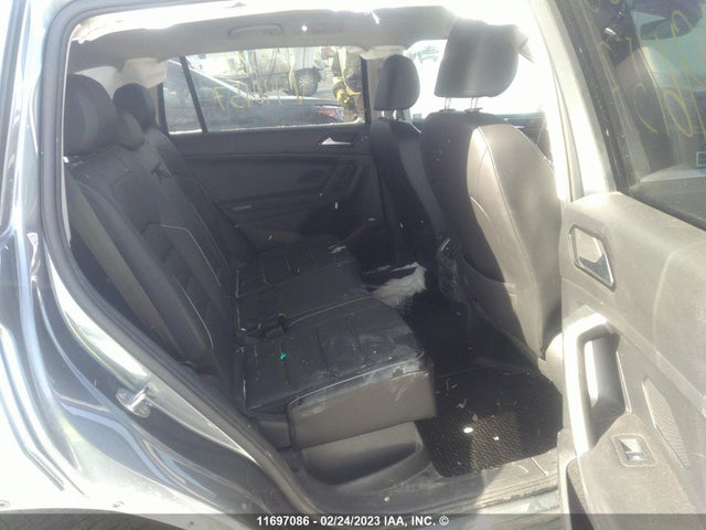 3VV4B7AX1JM196157 Volkswagen Tiguan Sel Premium