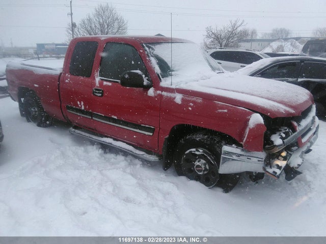 Chevrolet Silverado C1500 2005 2GCEC19V451343536 main image