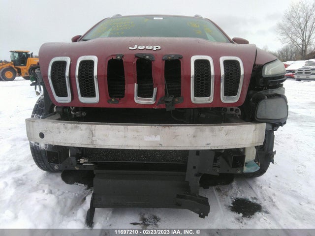 Jeep Cherokee Latitude 2014 1C4PJLCS5EW102103 Image 8