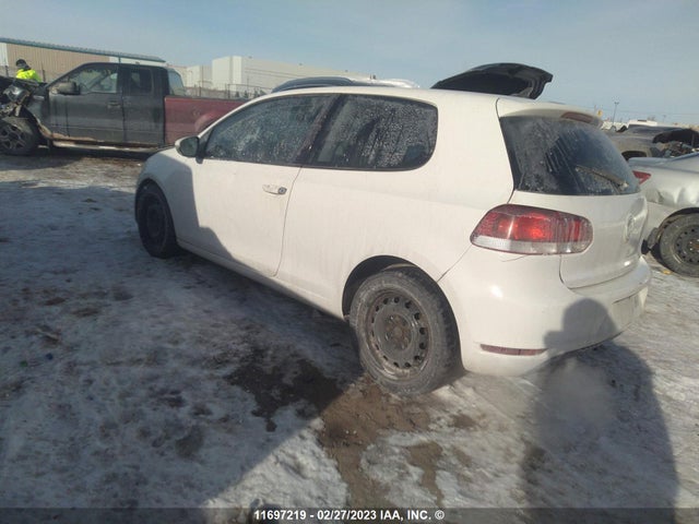 Volkswagen Golf 2010 WVWBA7AJ8AW238733 Image 4