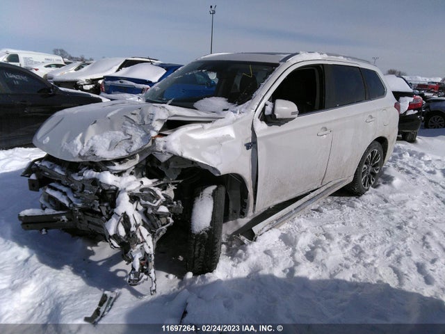 JA4J24A58JZ609330 Mitsubishi Outlander Se/gt