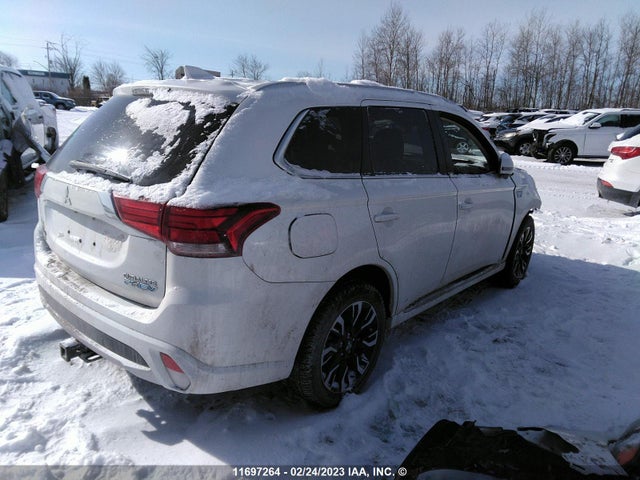 JA4J24A58JZ609330 Mitsubishi Outlander Se/gt