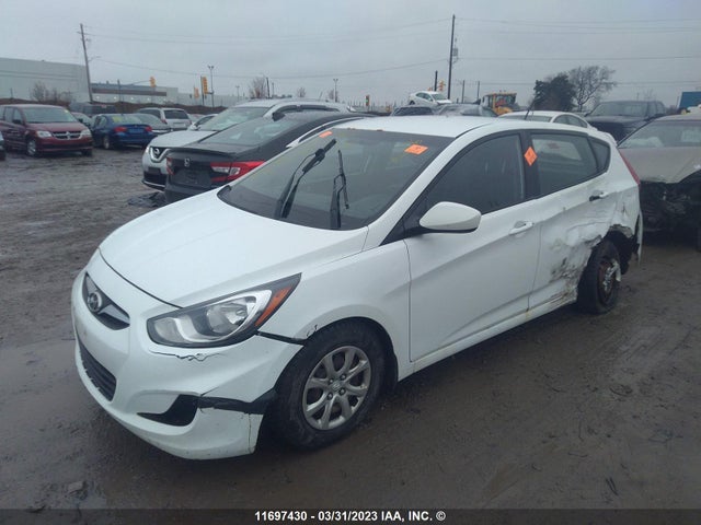 Hyundai Accent Gls/gs 2014 KMHCT5AEXEU179493 Image 2