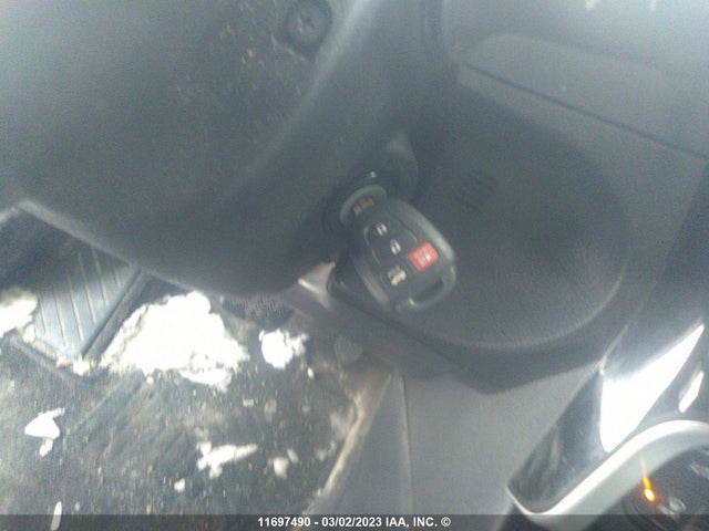 Toyota COROLLA 2018 2T1BURHE6JC001954 Image 11