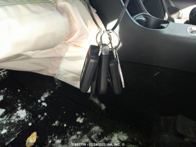 JA4JZ3AX4GZ603704 Mitsubishi Outlander Se/sel