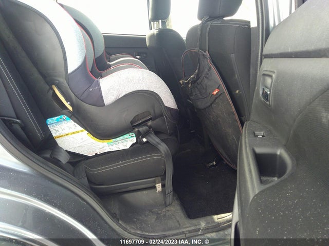 JA4JZ3AX4GZ603704 Mitsubishi Outlander Se/sel