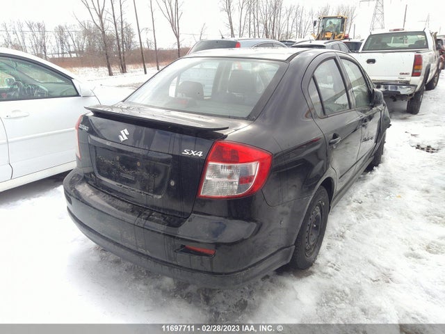 JS2YC415585104838 Suzuki Sx4 Convenience/tour