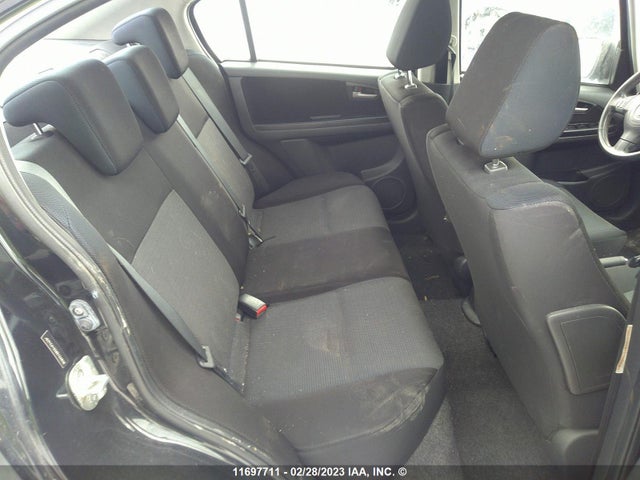 JS2YC415585104838 Suzuki Sx4 Convenience/tour